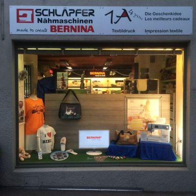 BERNINA Biel, Schläpfer Nähmaschinen: Schaufenster Seite Jakob-Rosius-Strasse